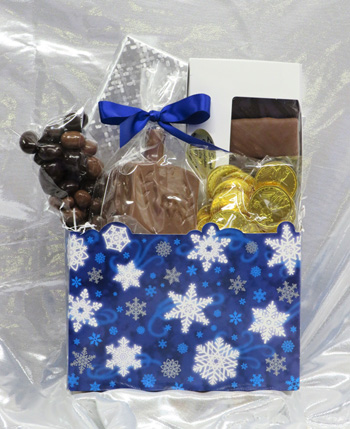 HANUKKAH GIFT BOX